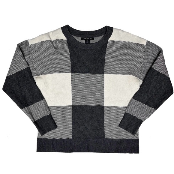 Tahari Sweaters - Tahari Soft Wide Check Plaid Knit Sweater Gray White Cottage Ranch Holiday Sz L